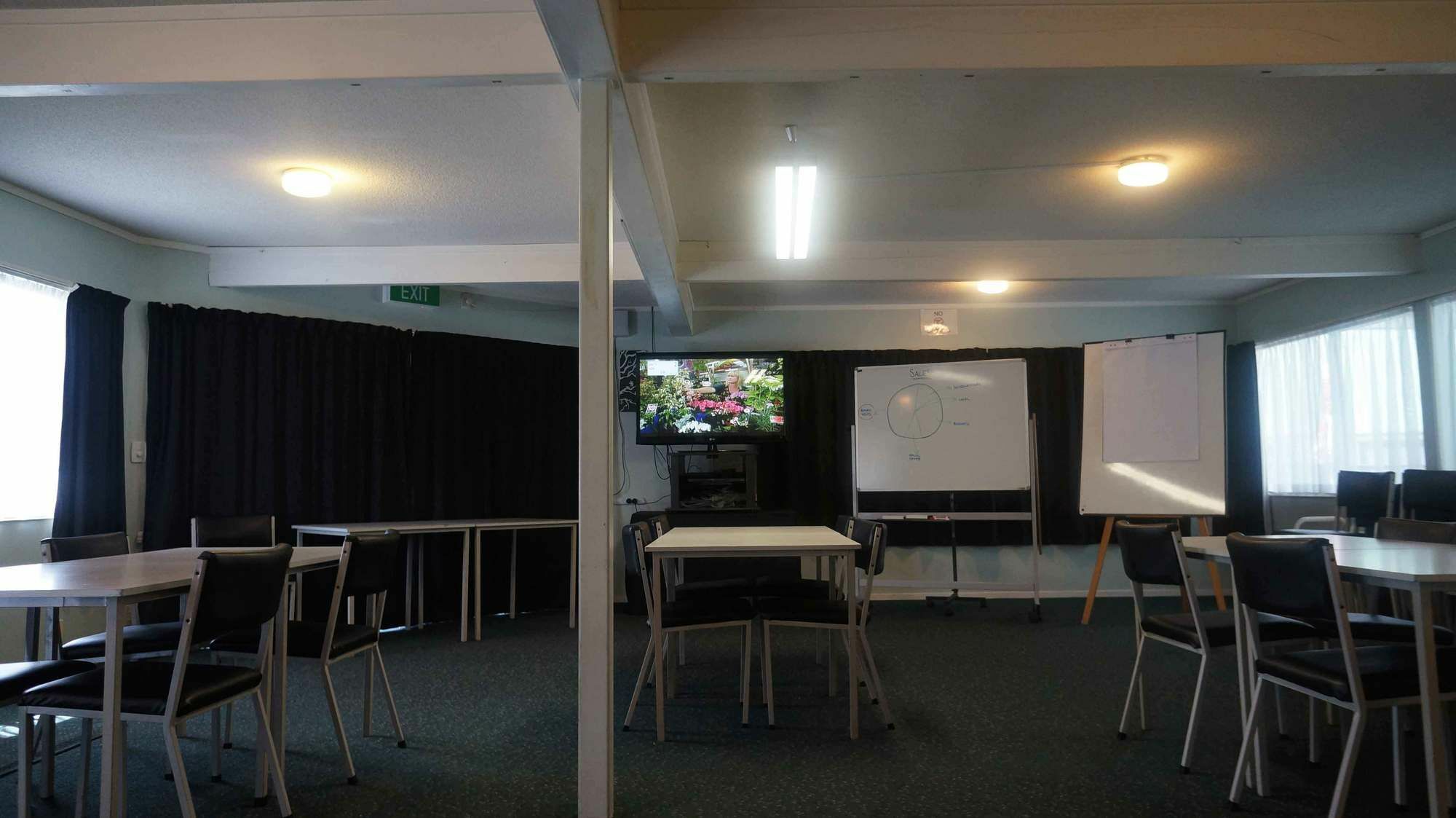 Cheviot Park Motor Lodge Whangarei Bagian luar foto