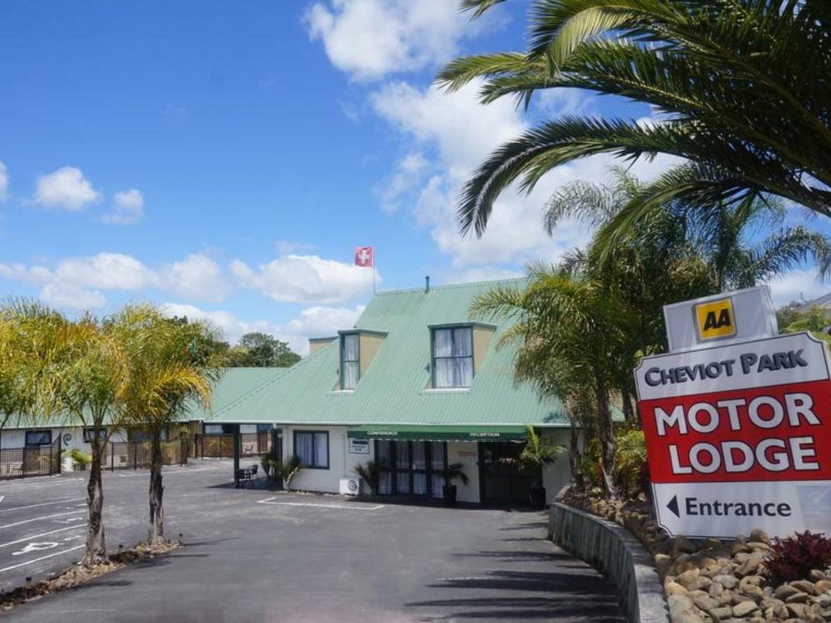 Cheviot Park Motor Lodge Whangarei Bagian luar foto