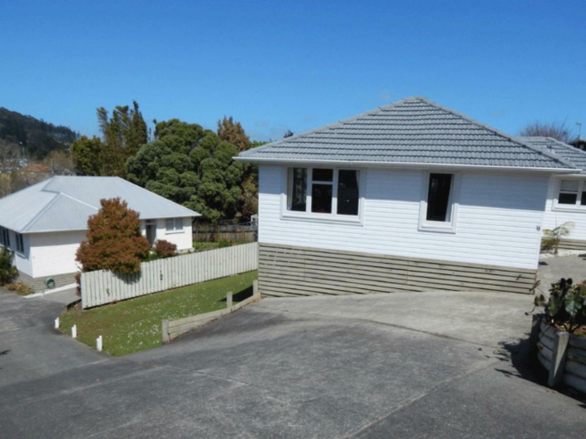 Cheviot Park Motor Lodge Whangarei Bagian luar foto