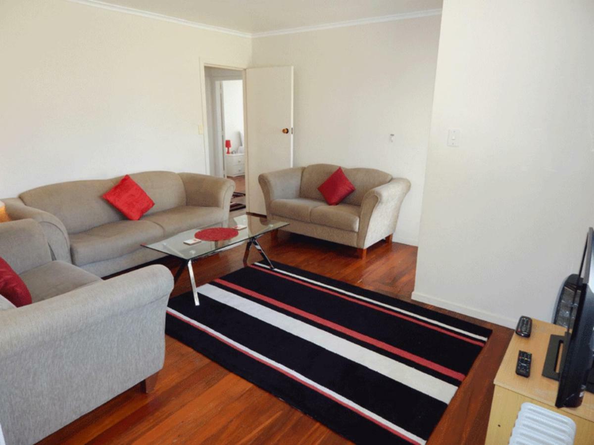 Cheviot Park Motor Lodge Whangarei Bagian luar foto